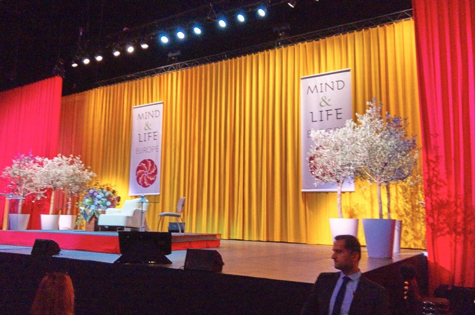 dalai-lama-2016-bruxelles-3-lumia-950-xl-dual-sim-3-1-9
