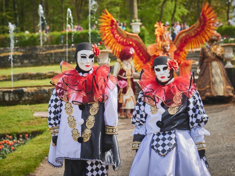 Les costumes de Venie aux jardins d’annevoie 2017 – 120 mm – Les costumes de Venise aux jardins d annevoie 2017 NIKON D800E 120 mm 6.32004 – avr. 30 2017 – NIKON D800E