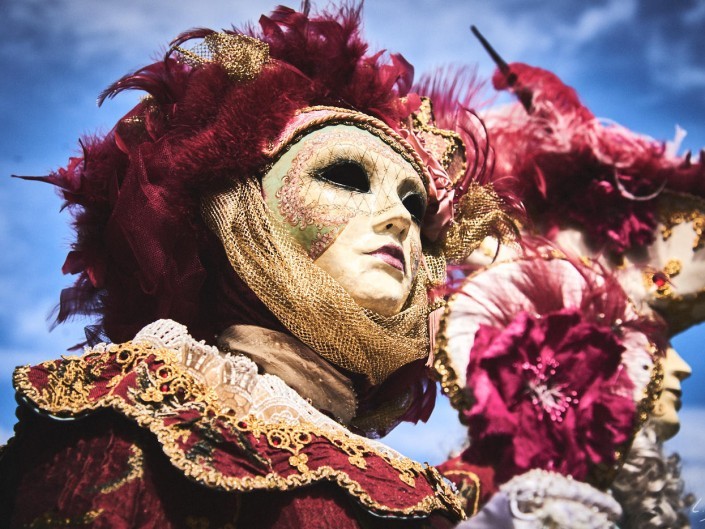 Les costumes de Venie aux jardins d’annevoie 2017 – 66 mm – Les costumes de Venise aux jardins d annevoie 2017 NIKON D800E 66 mm 5.62520 – avr. 30 2017 – NIKON D800E